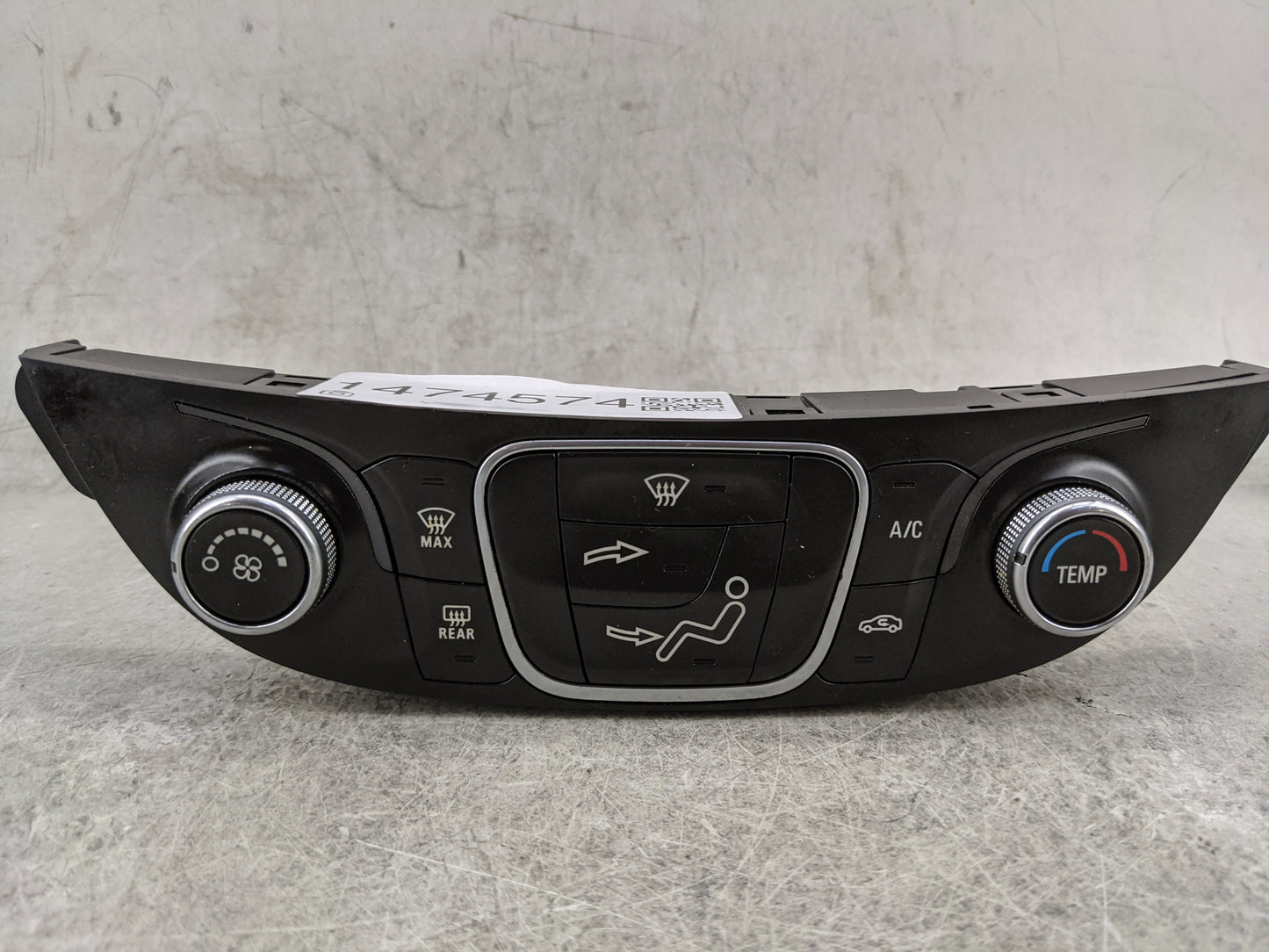 2019-2021 Chevrolet Malibu Climate Control Module Temperature AC/Heater Replacement P/N:84426651 737020000000X Fits OEM Used