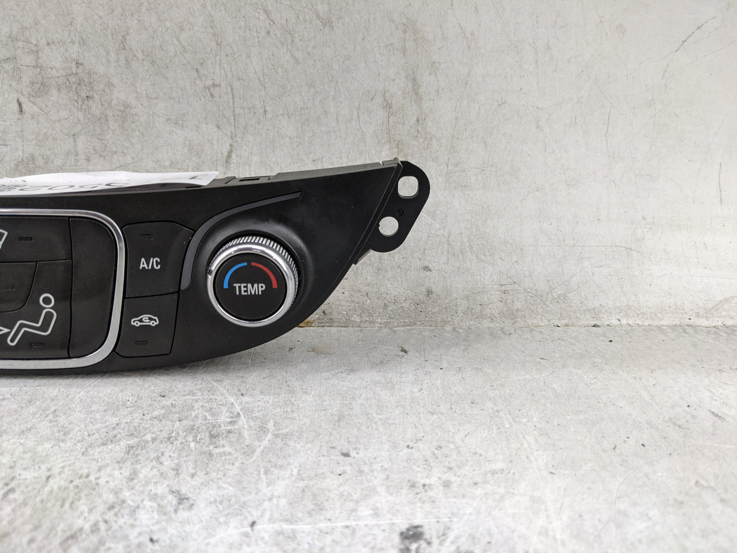 2019-2021 Chevrolet Malibu Climate Control Module Temperature AC/Heater Replacement P/N:84426651 QFQM4D4A Fits Fits 2019 202