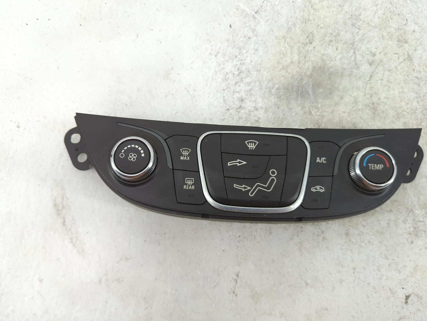 2018 Chevrolet Malibu Climate Control Module Temperature AC/Heater Replacement P/N:84105597 737020000000X, 000235226 Fits OE