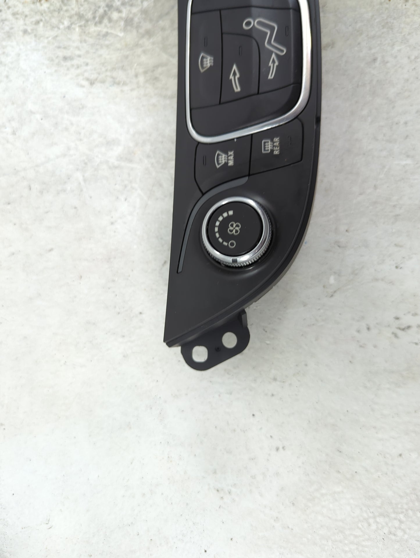 2018-2021 Chevrolet Malibu Climate Control Module Temperature AC/Heater Replacement P/N:84105597 L11723DZHP10070A Fits OEM U