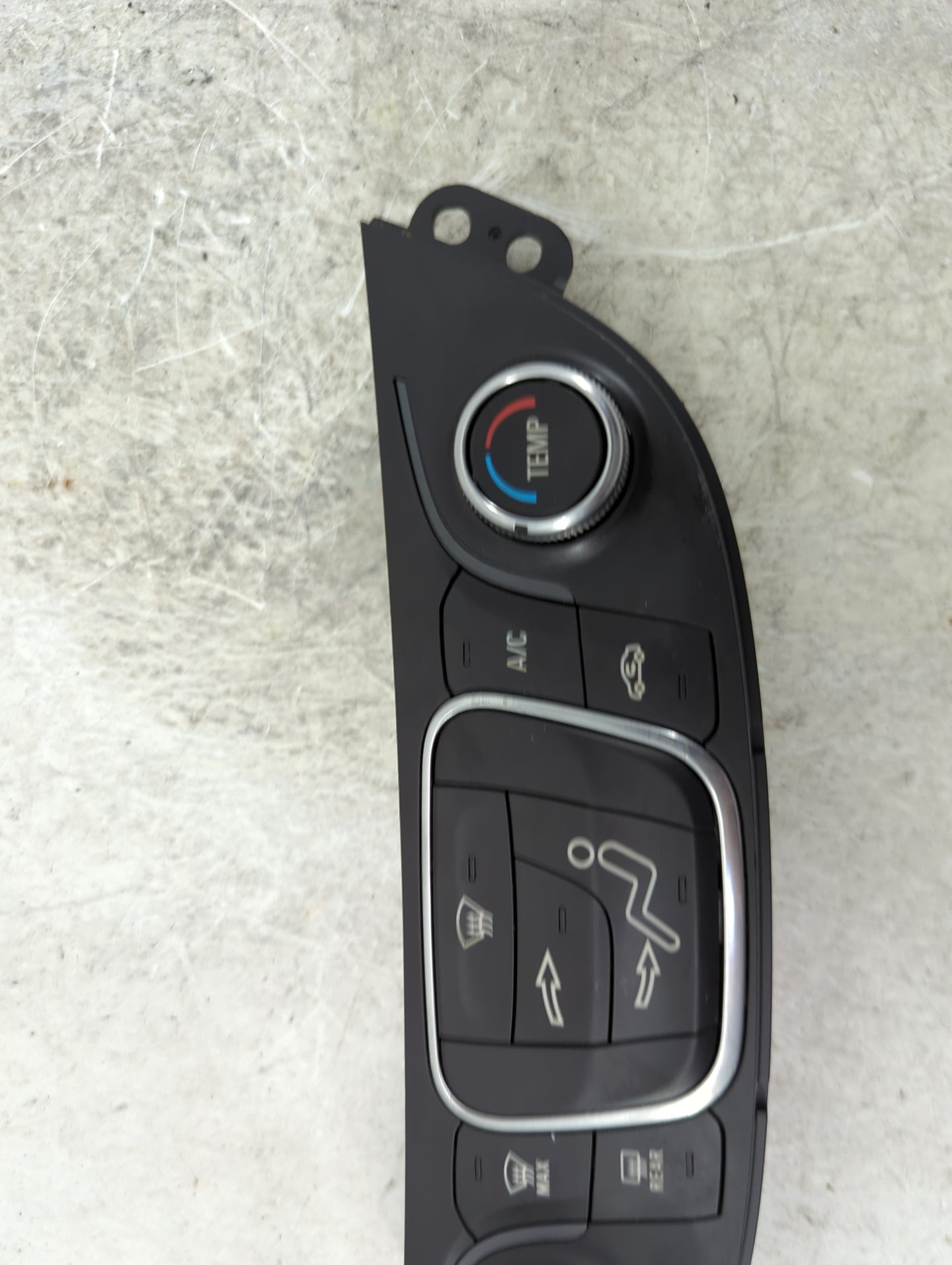 2018-2021 Chevrolet Malibu Climate Control Module Temperature AC/Heater Replacement P/N:84105597 L11723DZHP10070A Fits OEM U