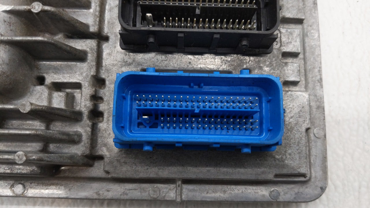 2017-2018 Chevrolet Malibu PCM Engine Control Computer ECU ECM PCU OEM P/N:12680876 12677677, 12692812 Fits Fits 2017 2018 2