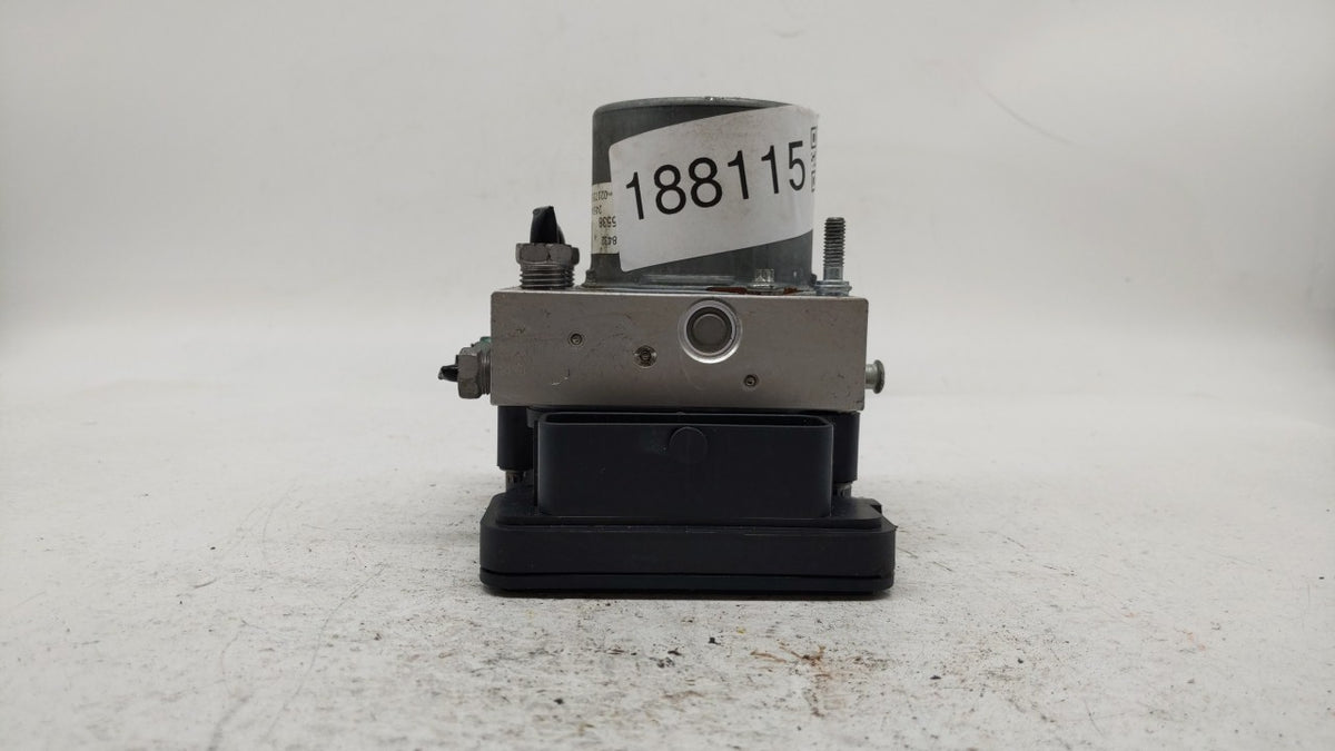 2018 Chevrolet Malibu Anti-Lock Brake ABS Pump Module Actuator OEM P/N:84325538 Fits OEM Used Auto Parts - Oemusedautoparts1
