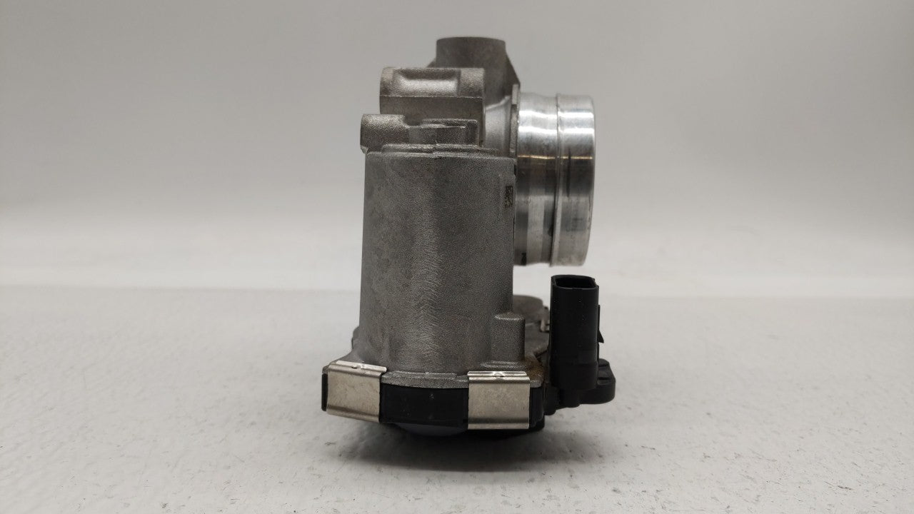 2016-2019 Chevrolet Malibu Throttle Body P/N:12659491BA 12671379AA Fits Fits 2016 2017 2018 2019 OEM Used Auto Parts - Oemus
