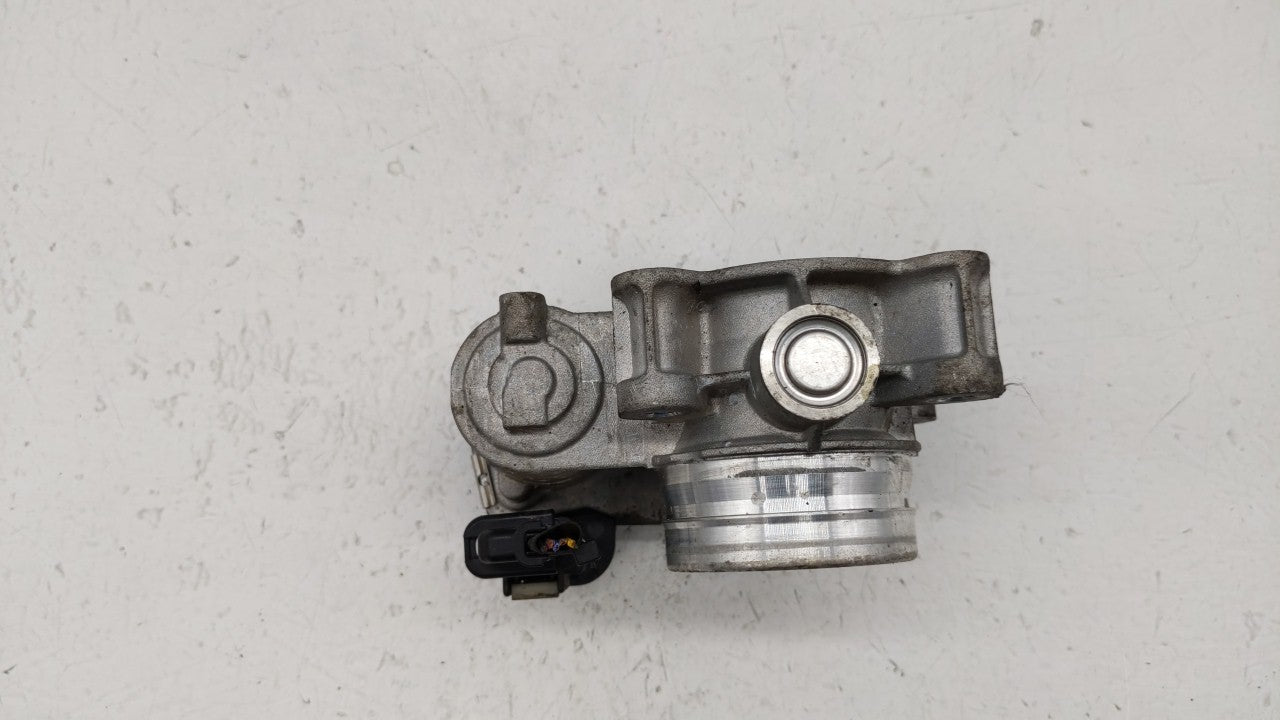 2016-2019 Chevrolet Malibu Throttle Body P/N:12659491BA 12671379AA Fits Fits 2016 2017 2018 2019 OEM Used Auto Parts - Oemus