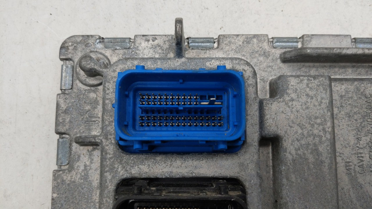 2017-2018 Chevrolet Malibu PCM Engine Control Computer ECU ECM PCU OEM P/N:12691559 12694511, 12689129 Fits Fits 2017 2018 2