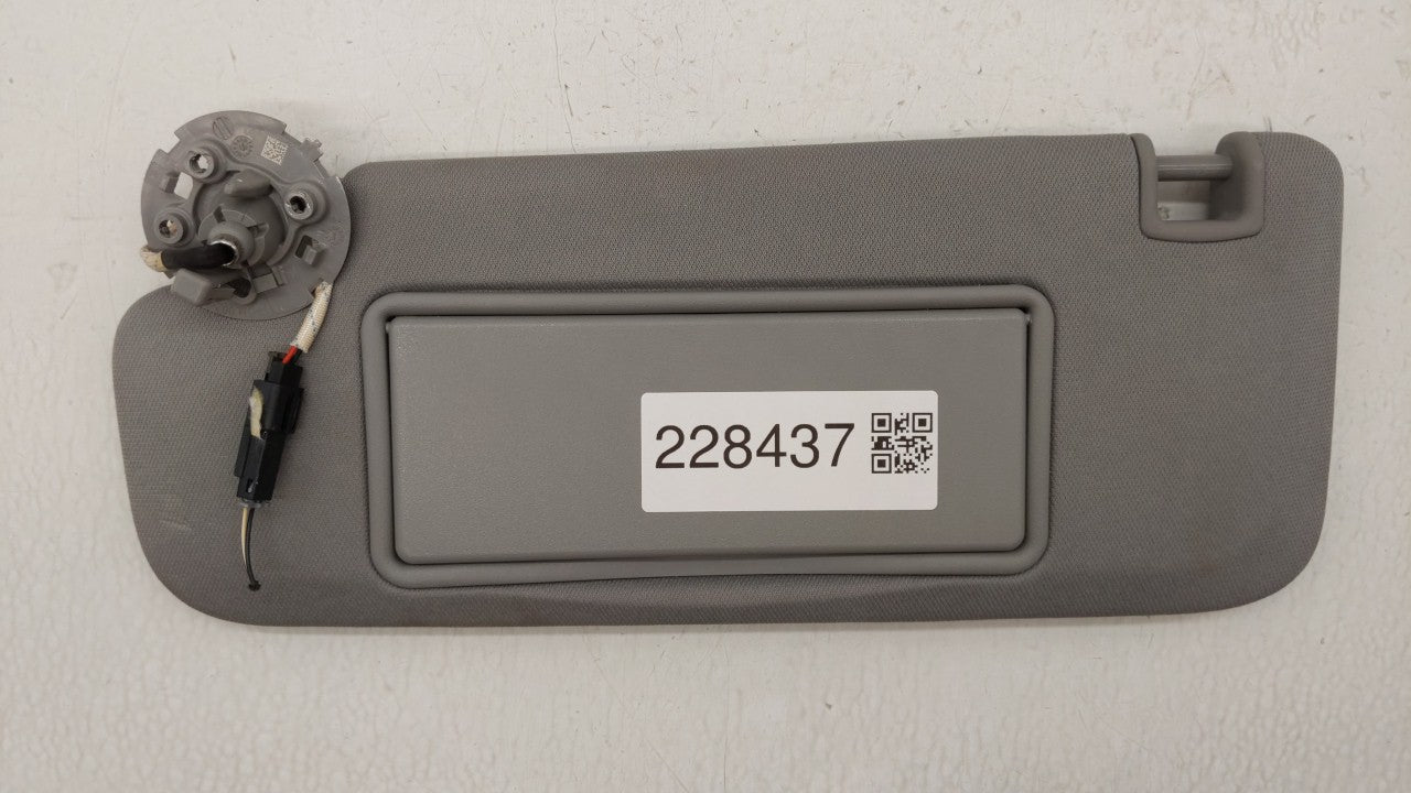 2016-2019 Chevrolet Malibu Sun Visor Shade Replacement Driver Left Mirror Fits Fits 2016 2017 2018 2019 OEM Used Auto Parts 