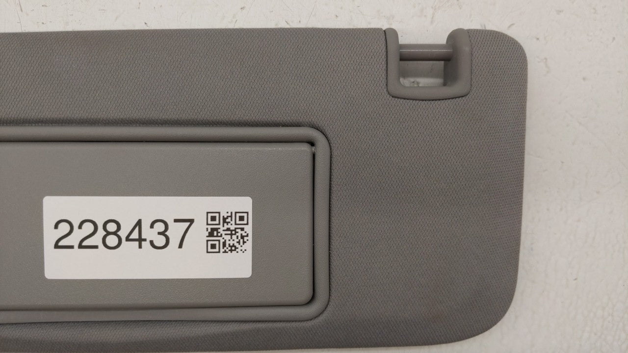 2016-2019 Chevrolet Malibu Sun Visor Shade Replacement Driver Left Mirror Fits Fits 2016 2017 2018 2019 OEM Used Auto Parts 