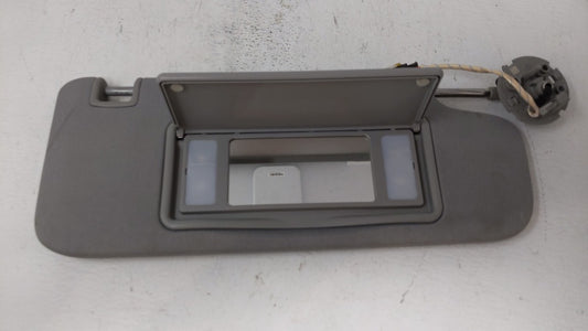 2016-2019 Chevrolet Malibu Sun Visor Shade Replacement Passenger Right Mirror Fits Fits 2016 2017 2018 2019 OEM Used Auto Pa