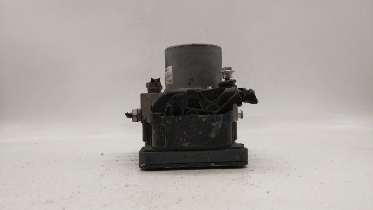 2018 Chevrolet Malibu Anti-Lock Brake ABS Pump Module Actuator OEM P/N:84325538 Fits OEM Used Auto Parts - Oemusedautoparts1