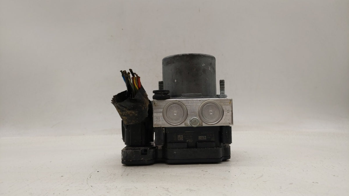 2018 Chevrolet Malibu Anti-Lock Brake ABS Pump Module Actuator OEM P/N:84325538 Fits OEM Used Auto Parts - Oemusedautoparts1