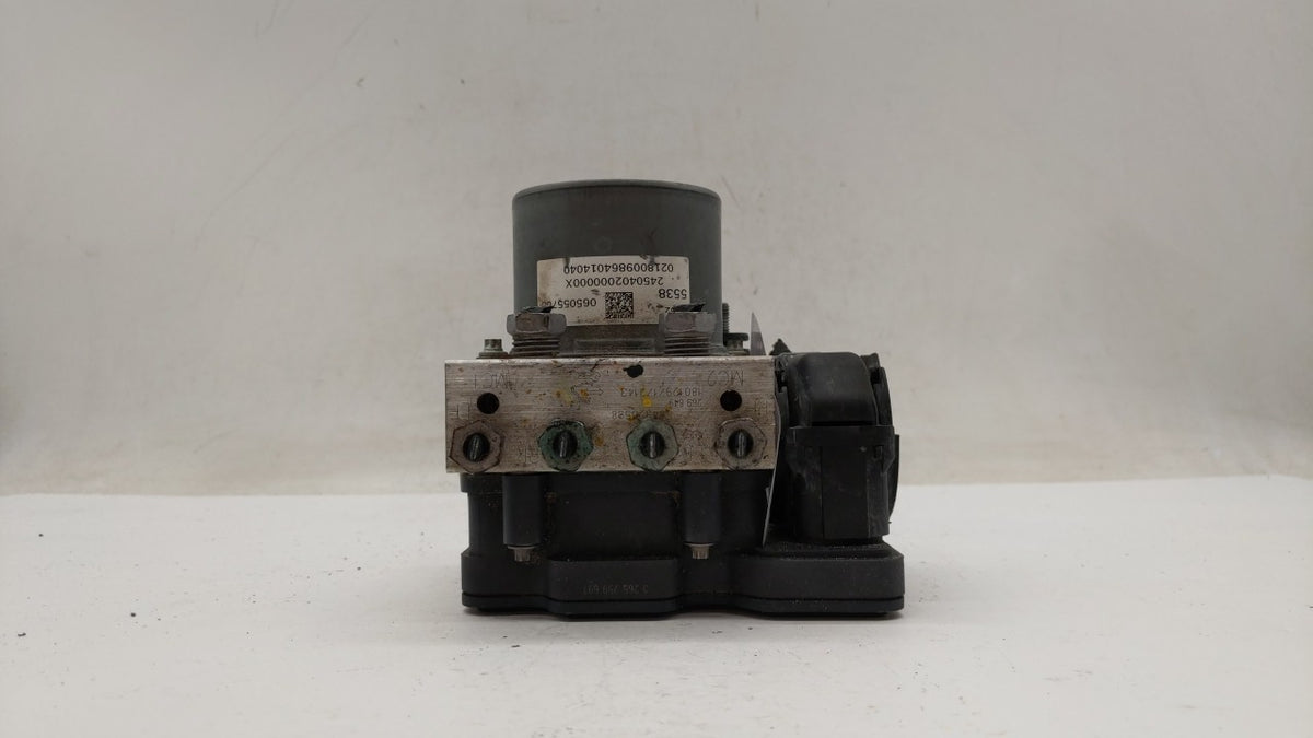 2018 Chevrolet Malibu Anti-Lock Brake ABS Pump Module Actuator OEM P/N:84205167 84325538 Fits OEM Used Auto Parts - Oemuseda