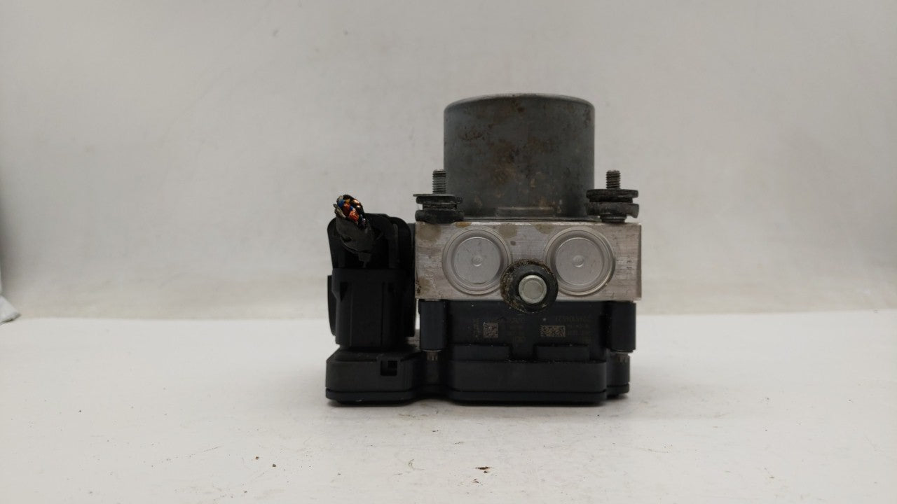 2018 Chevrolet Malibu ABS Pump Control Module Replacement P/N:84205167 84325538 Fits OEM Used Auto Parts - Oemusedautoparts1