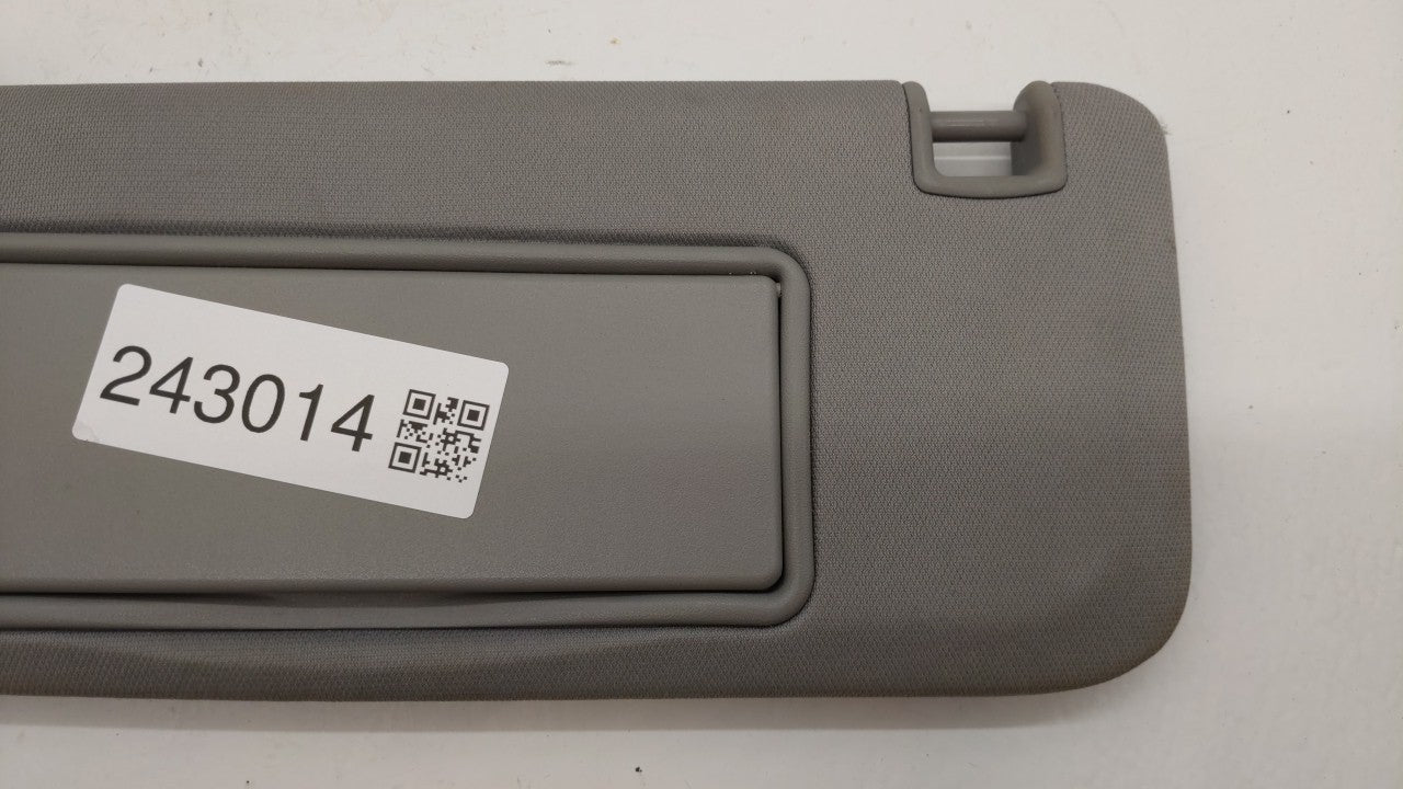 2016-2019 Chevrolet Malibu Sun Visor Shade Replacement Driver Left Mirror Fits Fits 2016 2017 2018 2019 OEM Used Auto Parts 