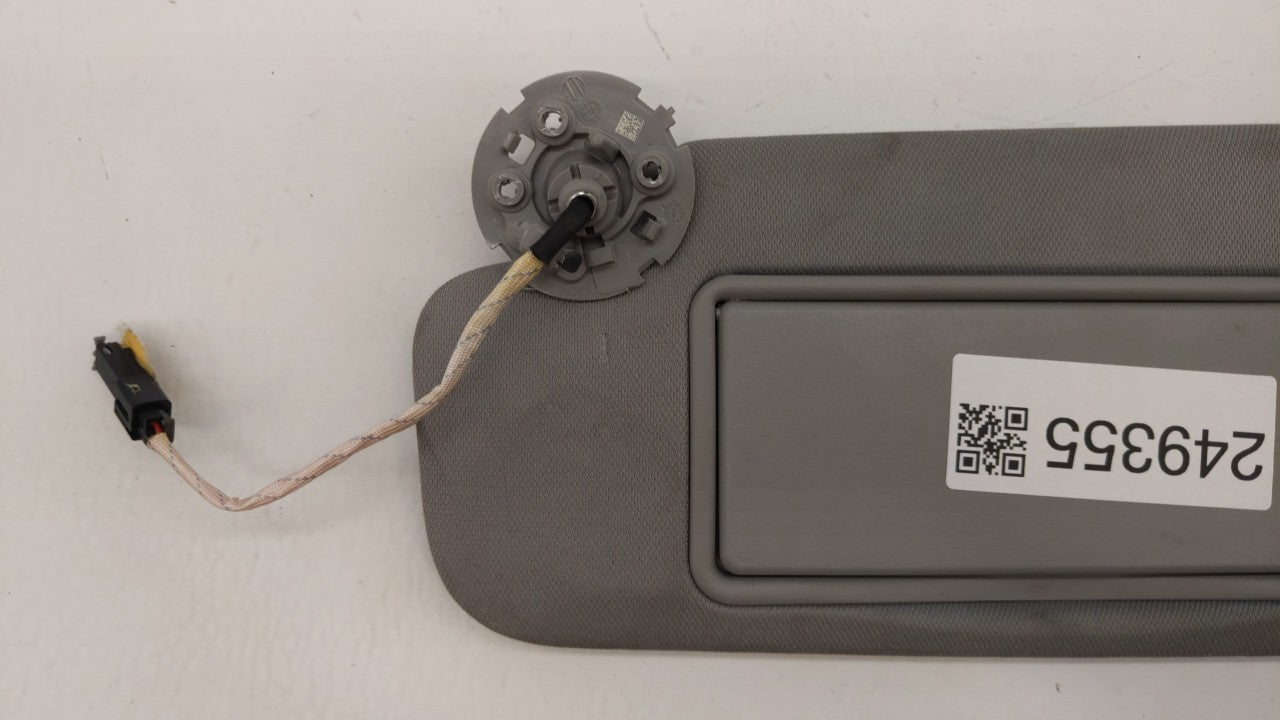 2016-2019 Chevrolet Malibu Sun Visor Shade Replacement Driver Left Mirror Fits Fits 2016 2017 2018 2019 OEM Used Auto Parts 