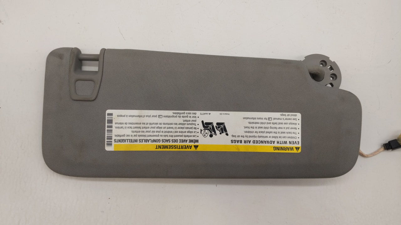 2016-2019 Chevrolet Malibu Sun Visor Shade Replacement Driver Left Mirror Fits Fits 2016 2017 2018 2019 OEM Used Auto Parts 