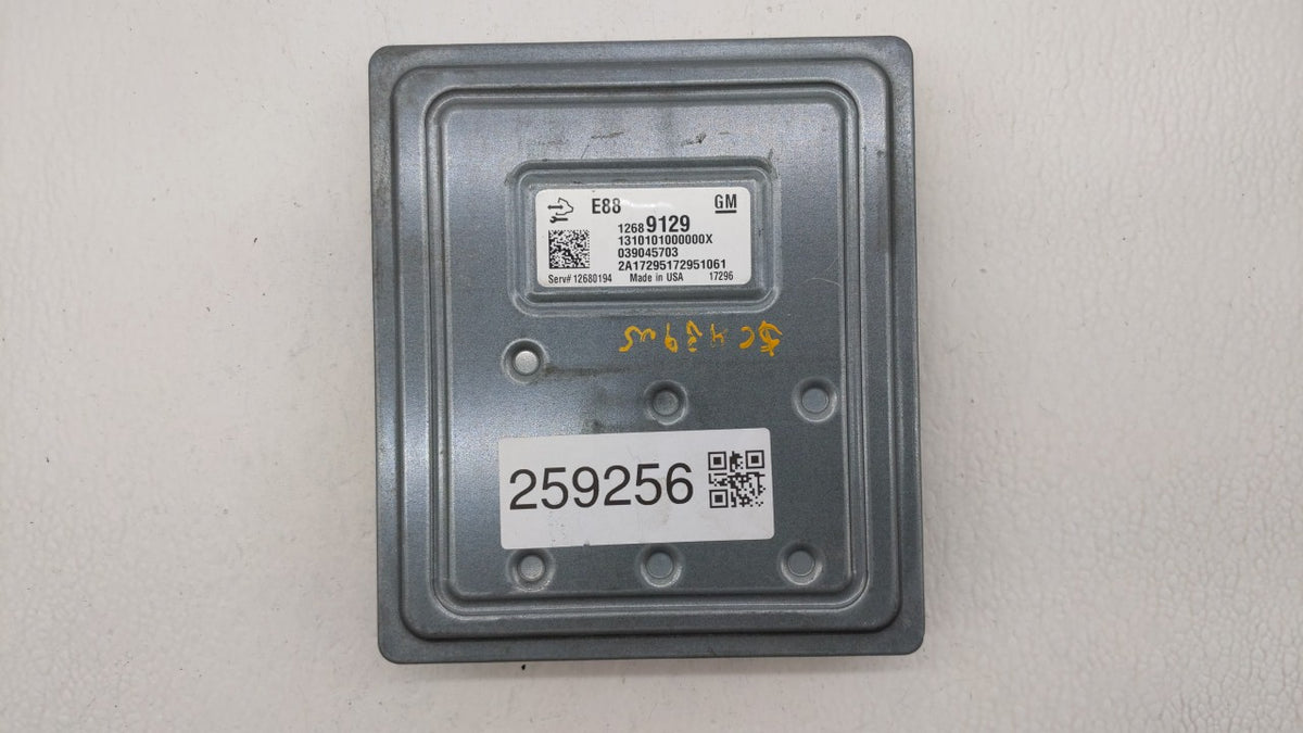 2018-2019 Chevrolet Malibu PCM Engine Control Computer ECU ECM PCU OEM P/N:12680194 12699666, 12697426, 12691559 Fits 2018 2
