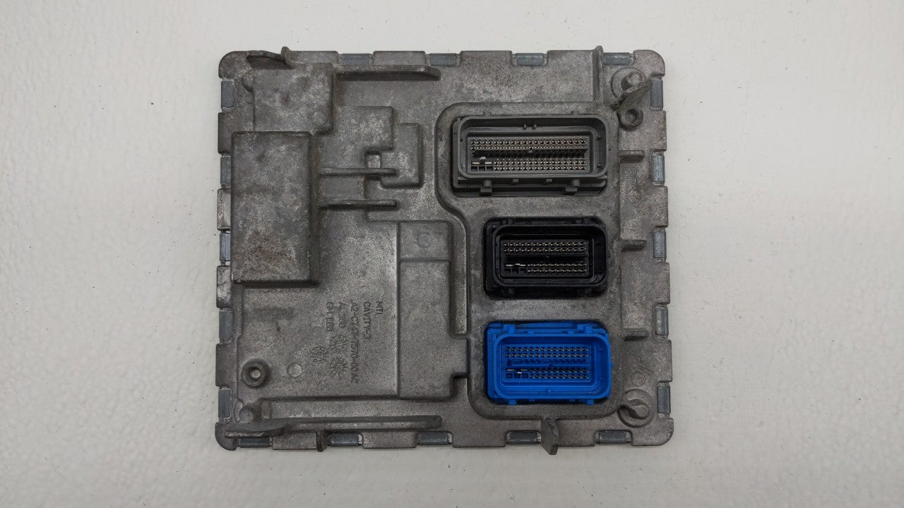 2018-2019 Chevrolet Malibu PCM Engine Control Computer ECU ECM PCU OEM P/N:12680194 12699666, 12697426 Fits Fits 2018 2019 O