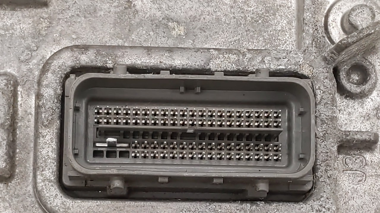 2018-2019 Chevrolet Malibu PCM Engine Control Computer ECU ECM PCU OEM P/N:12680194 12699666, 12697426 Fits Fits 2018 2019 O