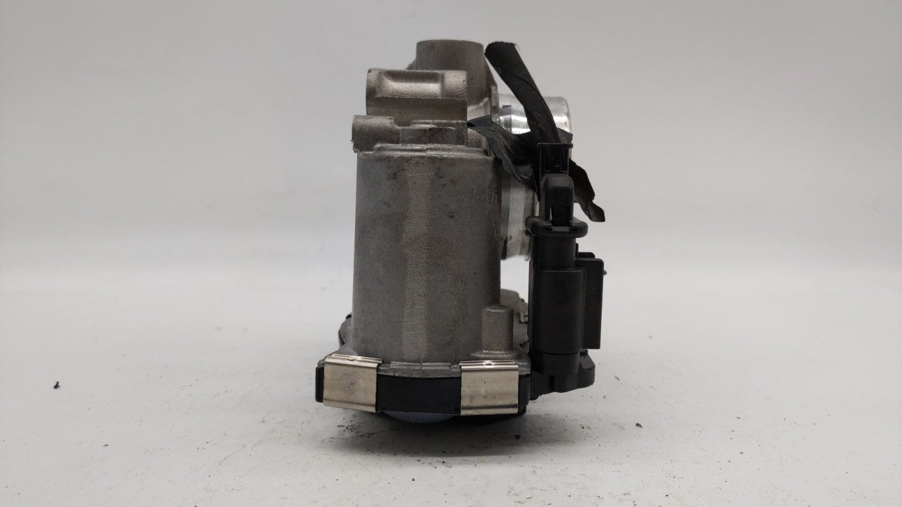 2016-2019 Chevrolet Malibu Throttle Body P/N:12659491BA 12671379AA Fits Fits 2016 2017 2018 2019 OEM Used Auto Parts - Oemus