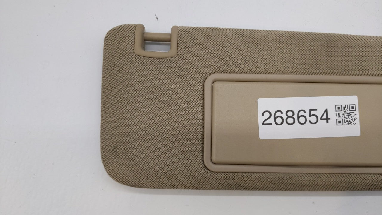 2016-2019 Chevrolet Malibu Sun Visor Shade Replacement Passenger Right Mirror Fits Fits 2016 2017 2018 2019 OEM Used Auto Pa