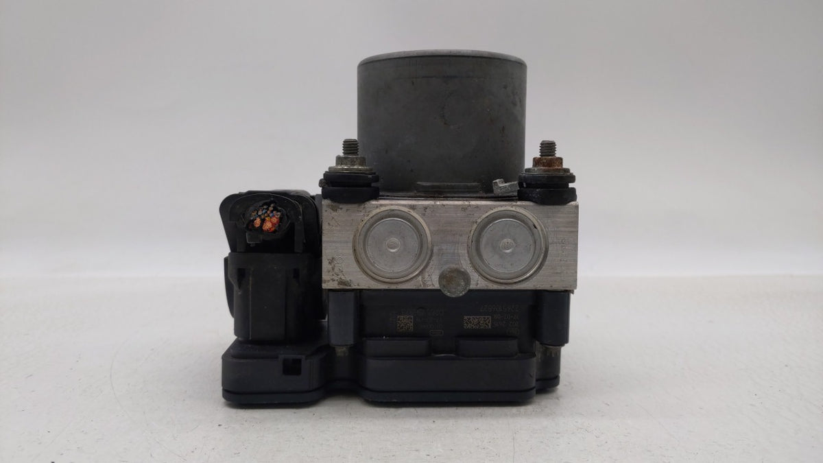 2018 Chevrolet Malibu Anti-Lock Brake ABS Pump Module Actuator OEM P/N:84205167 84325538 Fits OEM Used Auto Parts - Oemuseda