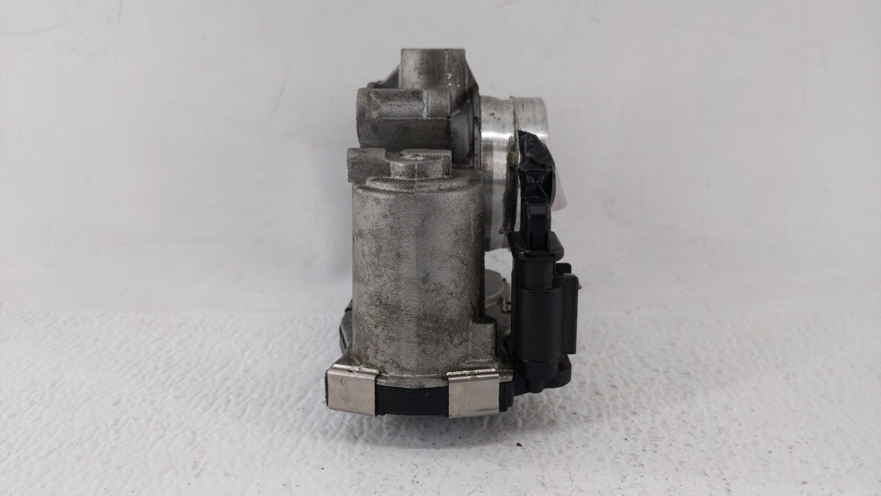 2016-2019 Chevrolet Malibu Throttle Body P/N:12659491BA 12671379AA Fits Fits 2016 2017 2018 2019 OEM Used Auto Parts - Oemus