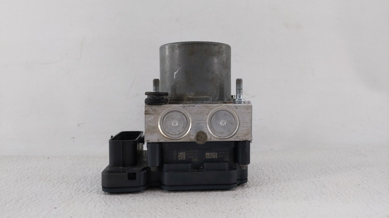 2018 Chevrolet Malibu ABS Pump Control Module Replacement P/N:84205167 84325538 Fits OEM Used Auto Parts - Oemusedautoparts1