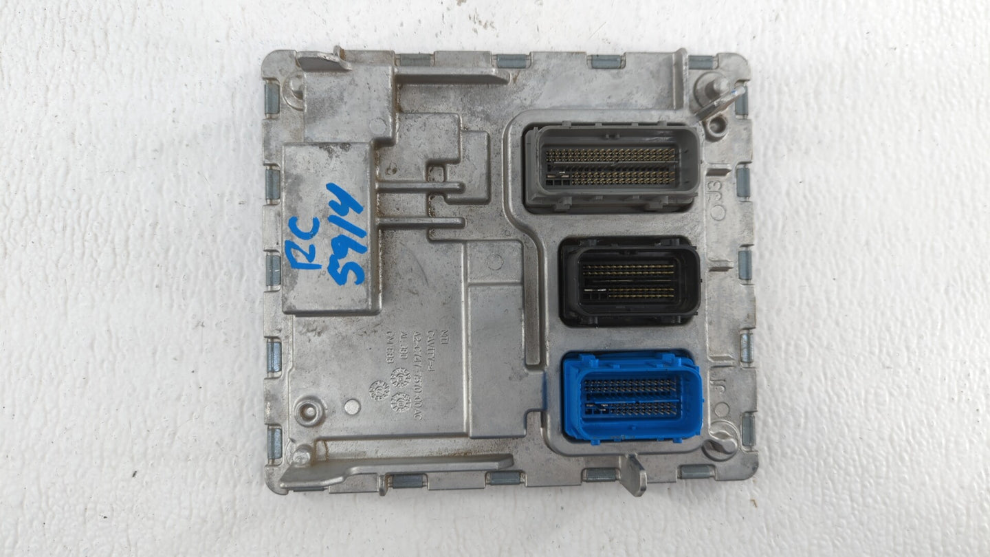 2018-2019 Chevrolet Malibu PCM Engine Control Computer ECU ECM PCU OEM P/N:12694511 12680194, 12699666 Fits Fits 2018 2019 O