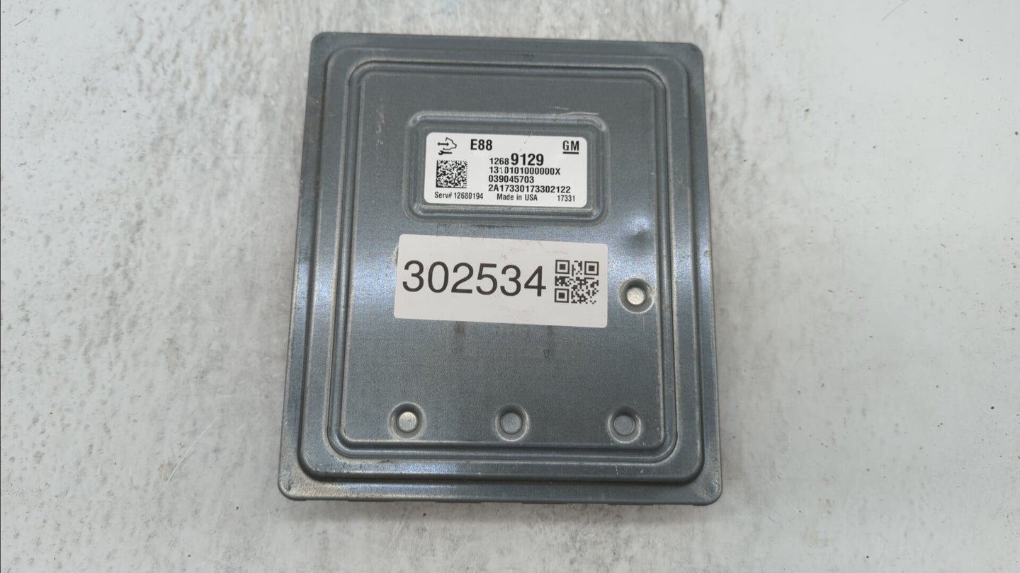 2018-2019 Chevrolet Malibu PCM Engine Control Computer ECU ECM PCU OEM P/N:12694511 12680194, 12699666 Fits Fits 2018 2019 O