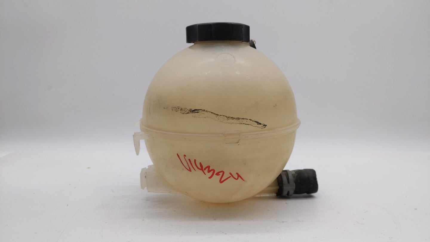 2016 Chevrolet Malibu Radiator Coolant Overflow Expansion Tank Bottle - Oemusedautoparts1.com