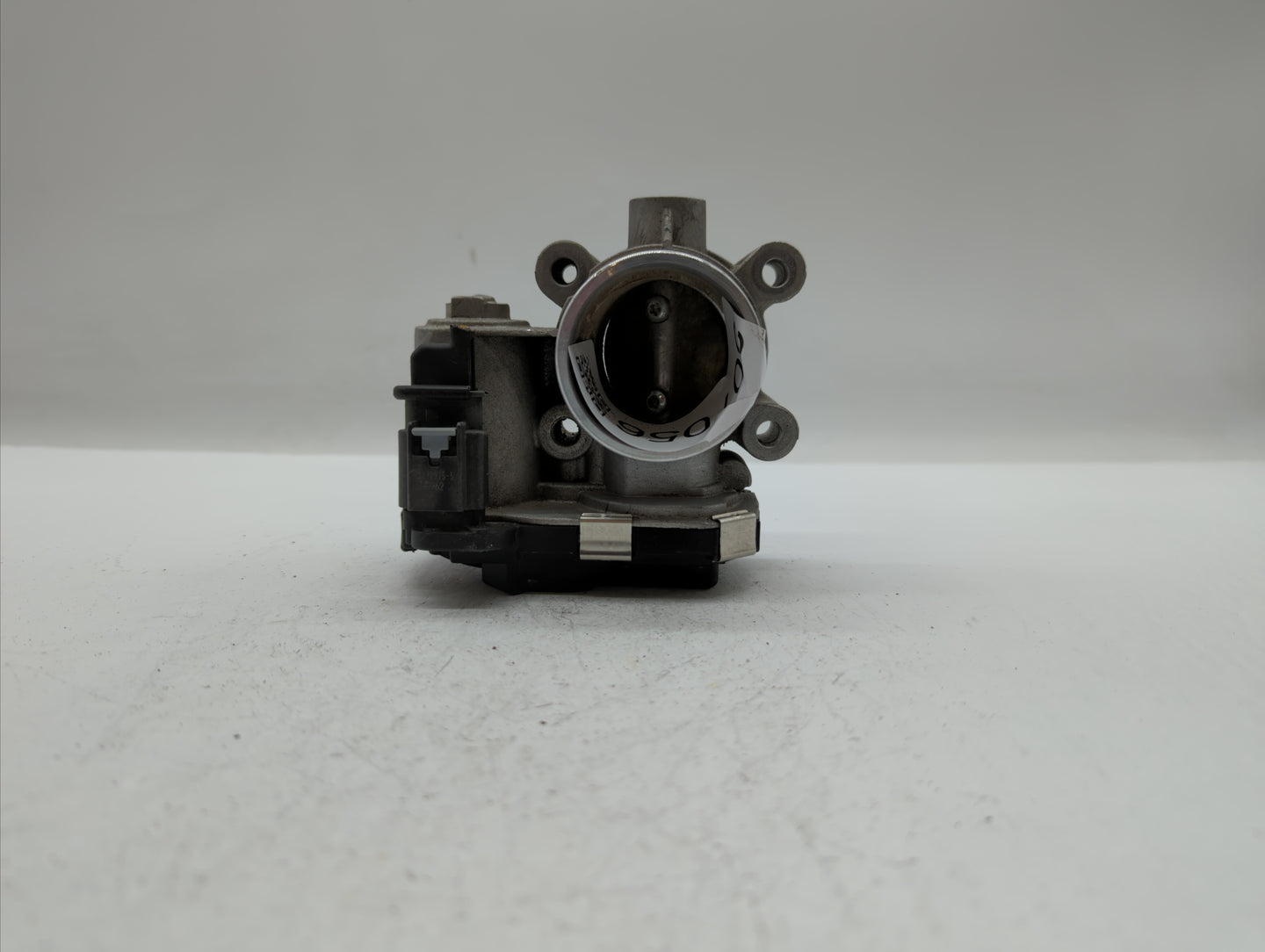 2016-2019 Chevrolet Malibu Throttle Body P/N:12659491BA 12671379AA Fits Fits 2016 2017 2018 2019 OEM Used Auto Parts - Oemus