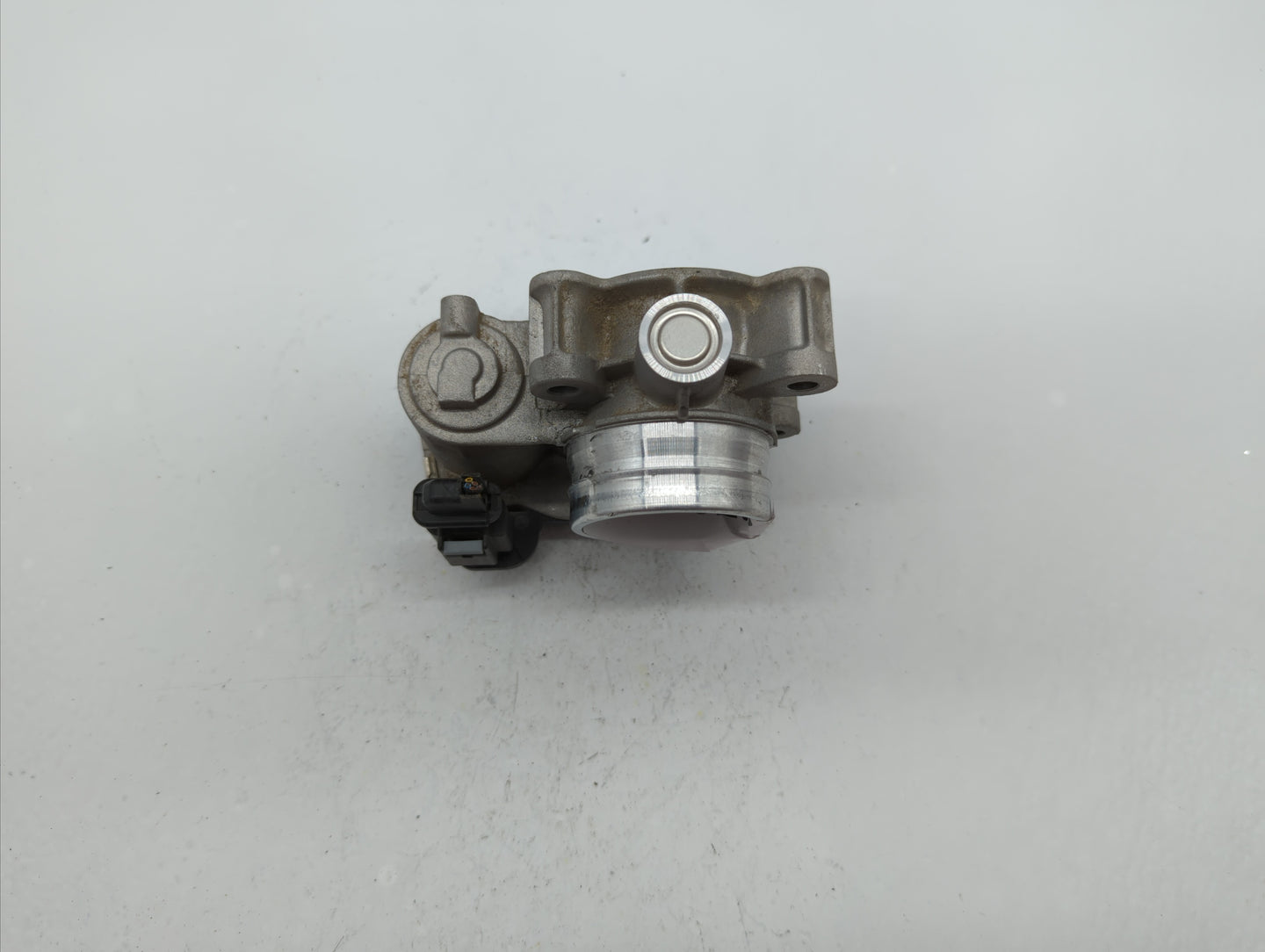 2016-2019 Chevrolet Malibu Throttle Body P/N:12659491BA 12671379AA Fits Fits 2016 2017 2018 2019 OEM Used Auto Parts - Oemus