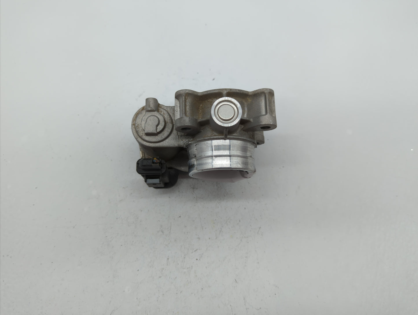 2016-2019 Chevrolet Malibu Throttle Body P/N:12659491BA 12671379AA Fits Fits 2016 2017 2018 2019 OEM Used Auto Parts - Oemus