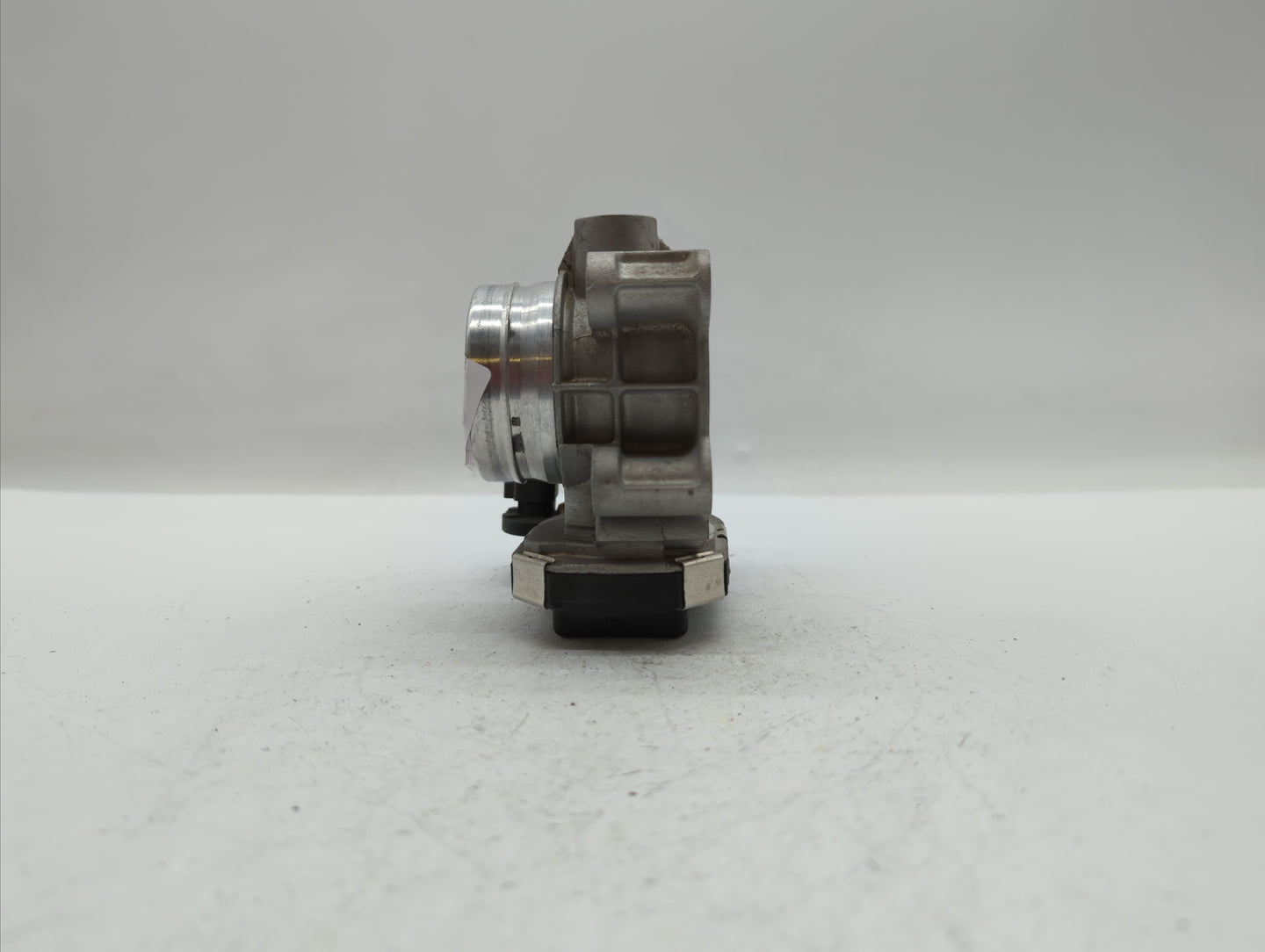 2016-2019 Chevrolet Malibu Throttle Body P/N:12659491BA 12671379AA Fits Fits 2016 2017 2018 2019 OEM Used Auto Parts - Oemus