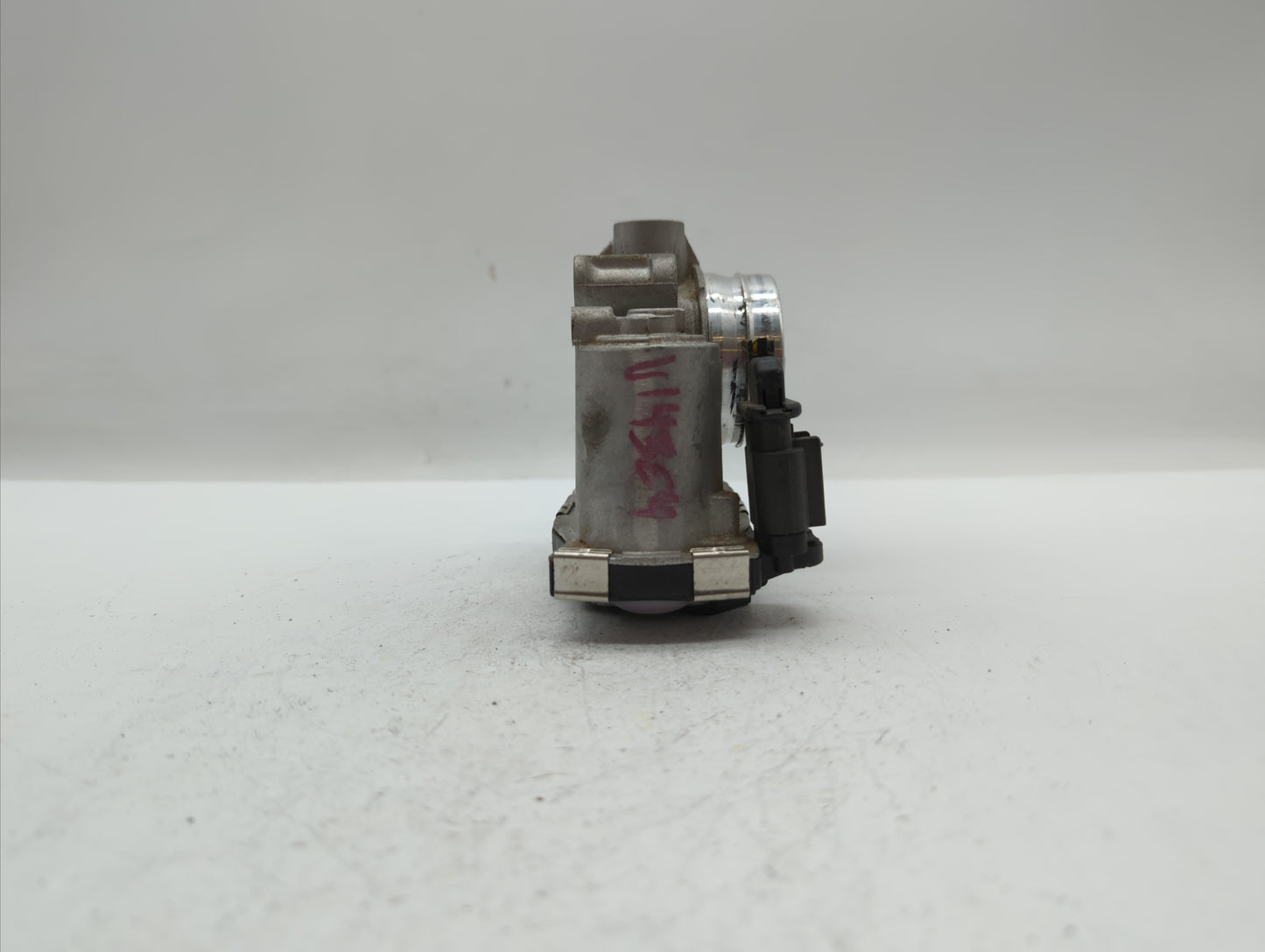 2016-2019 Chevrolet Malibu Throttle Body P/N:12659491BA 12671379AA Fits Fits 2016 2017 2018 2019 OEM Used Auto Parts - Oemus