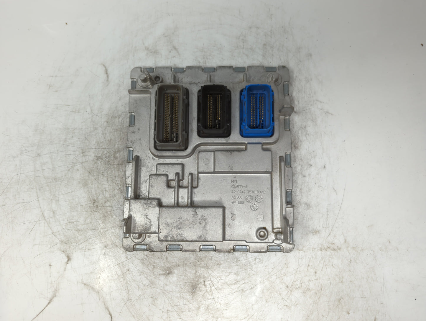 2018-2019 Chevrolet Malibu PCM Engine Control Computer ECU ECM PCU OEM P/N:12689129 12694511, 12680194 Fits Fits 2018 2019 O