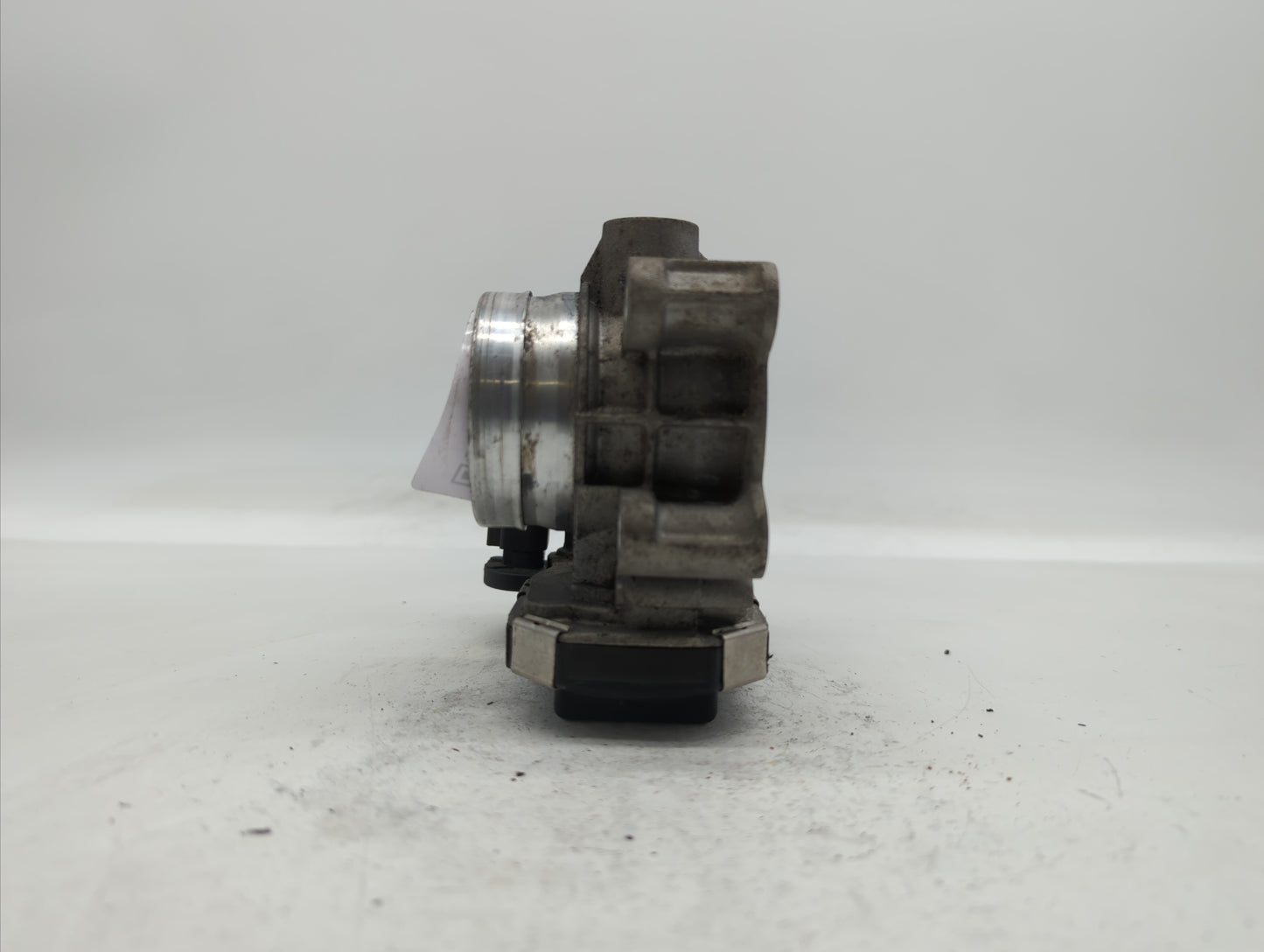 2016-2019 Chevrolet Malibu Throttle Body P/N:12659491BA 12671379AA Fits Fits 2016 2017 2018 2019 OEM Used Auto Parts - Oemus
