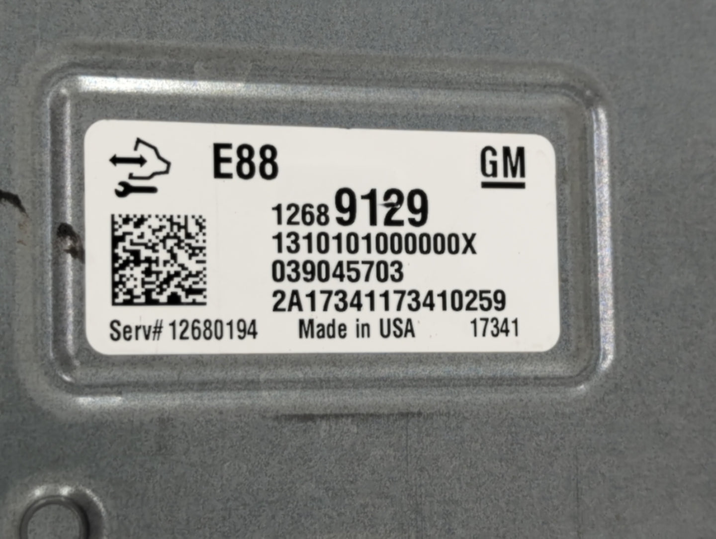 2018-2019 Chevrolet Malibu PCM Engine Control Computer ECU ECM PCU OEM P/N:12699666 12689129, 12694511 Fits Fits 2018 2019 O