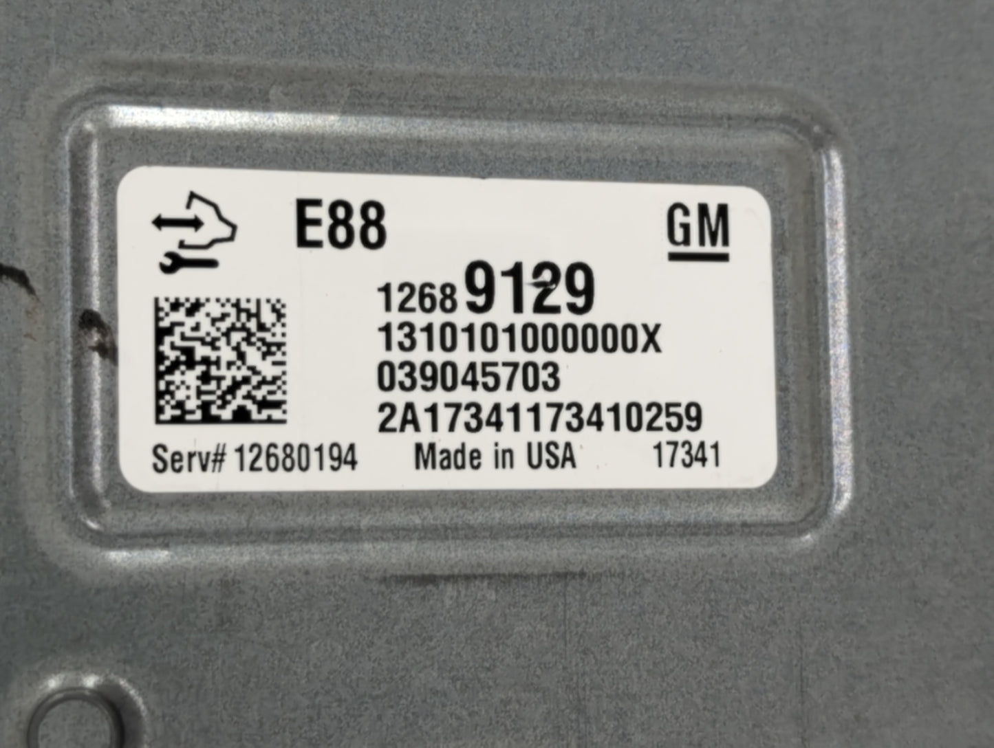2018-2019 Chevrolet Malibu PCM Engine Control Computer ECU ECM PCU OEM P/N:12699666 12689129, 12694511 Fits Fits 2018 2019 O