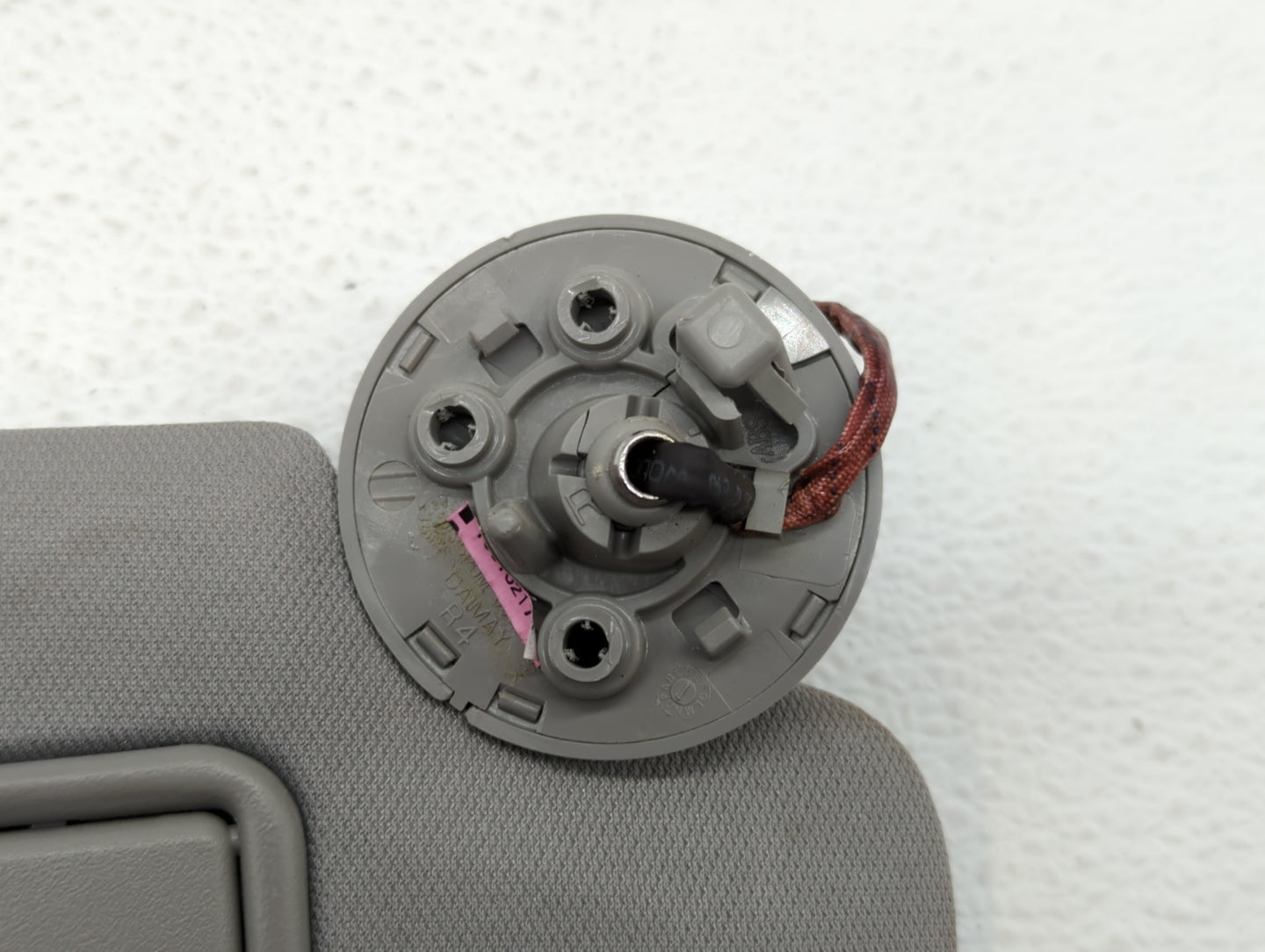 2016-2019 Chevrolet Malibu Sun Visor Shade Replacement Passenger Right Mirror Fits Fits 2016 2017 2018 2019 OEM Used Auto Pa