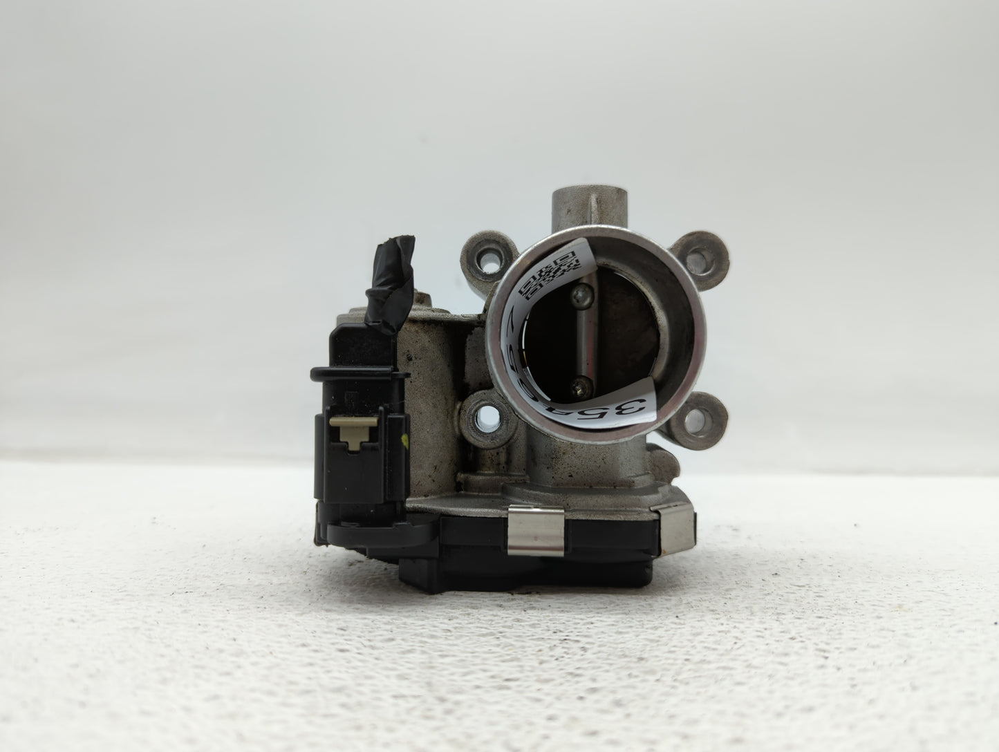 2016-2019 Chevrolet Malibu Throttle Body P/N:12671379AA Fits Fits 2016 2017 2018 2019 OEM Used Auto Parts - Oemusedautoparts