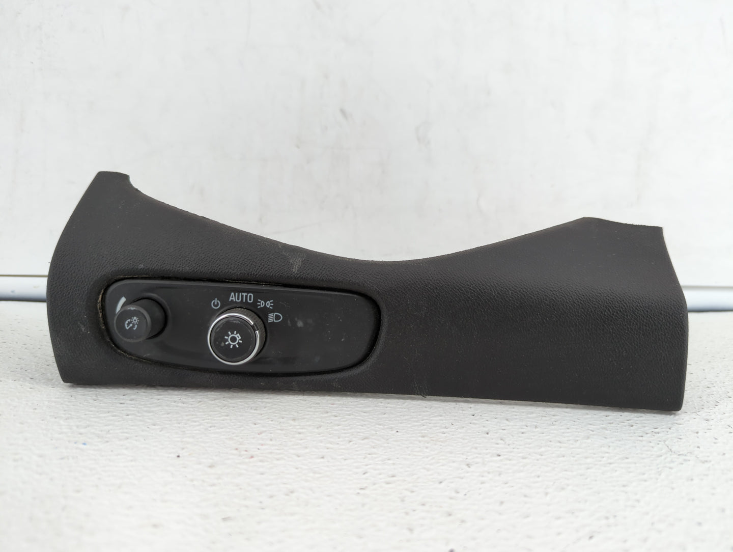 2018 Chevrolet Malibu Headlight Head Light Switch Lamp Control 84192536 - Oemusedautoparts1.com