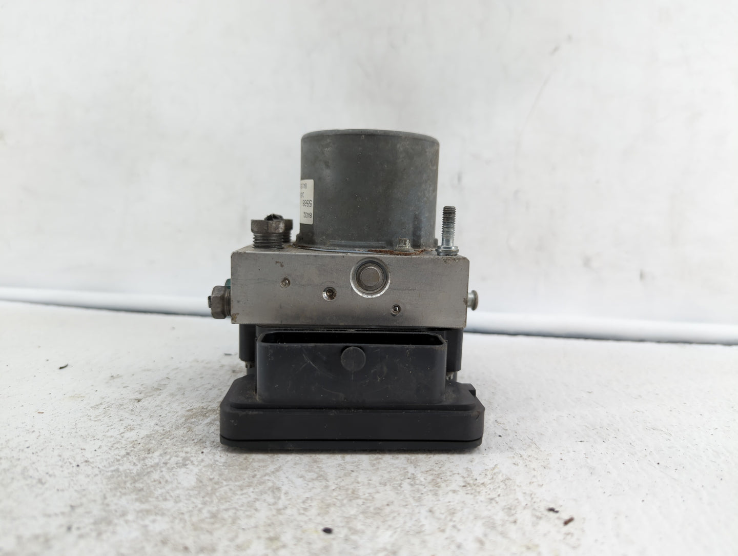 2018 Chevrolet Malibu ABS Pump Control Module Replacement P/N:84205167 84325538 Fits OEM Used Auto Parts - Oemusedautoparts1