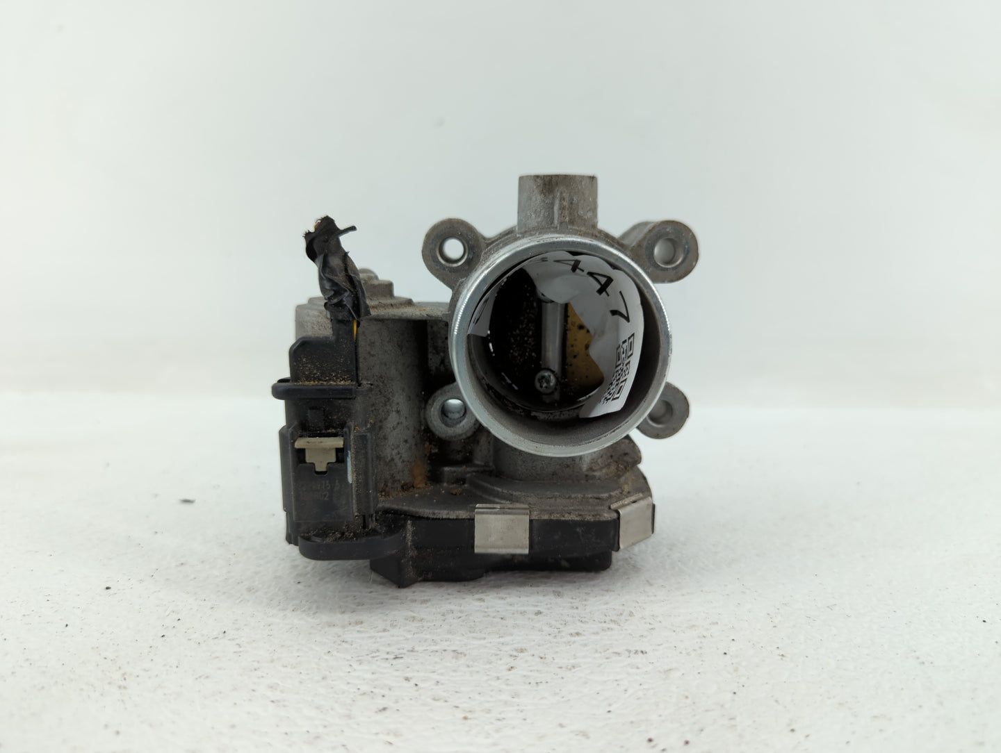 2016-2019 Chevrolet Malibu Throttle Body P/N:12671379AA Fits Fits 2016 2017 2018 2019 OEM Used Auto Parts - Oemusedautoparts
