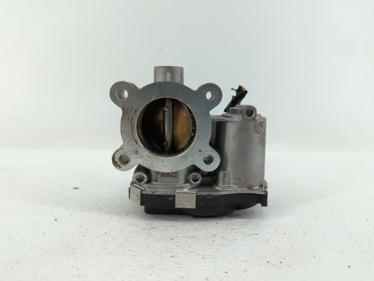 2016-2019 Chevrolet Malibu Throttle Body P/N:12671379AA Fits Fits 2016 2017 2018 2019 OEM Used Auto Parts - Oemusedautoparts