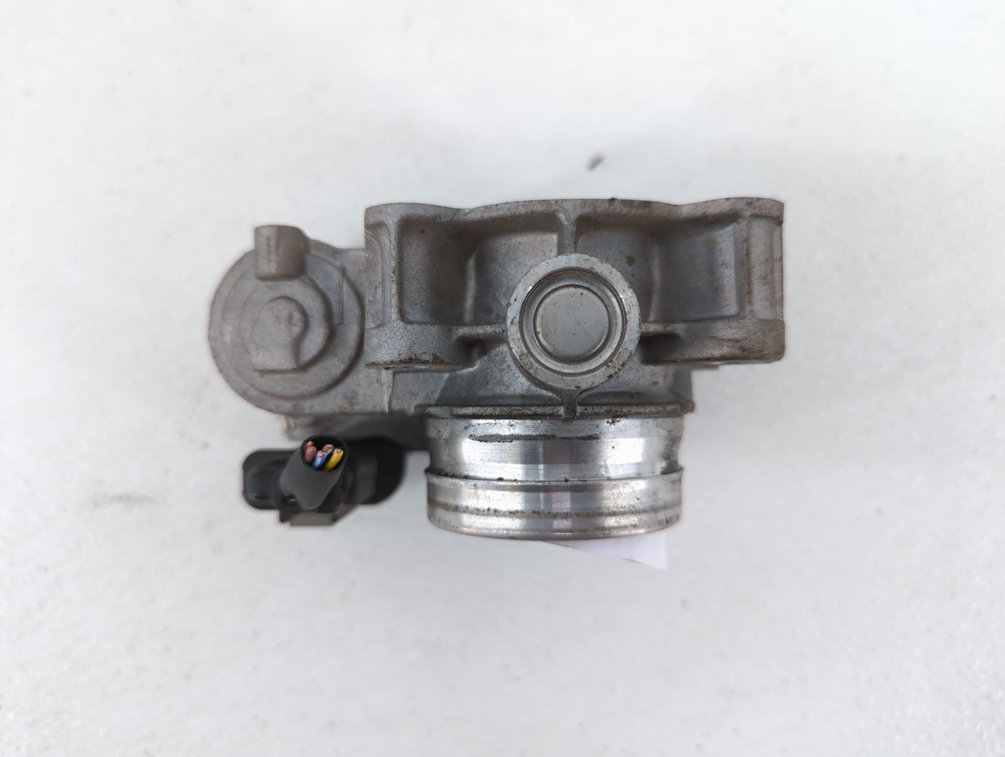 2016-2019 Chevrolet Malibu Throttle Body P/N:12671379AA Fits Fits 2016 2017 2018 2019 OEM Used Auto Parts - Oemusedautoparts