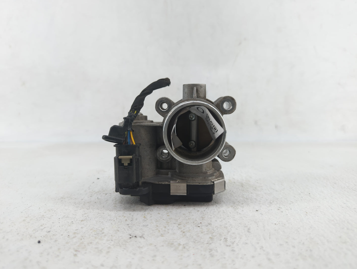 2016-2019 Chevrolet Malibu Throttle Body P/N:12671379AA Fits Fits 2016 2017 2018 2019 OEM Used Auto Parts - Oemusedautoparts