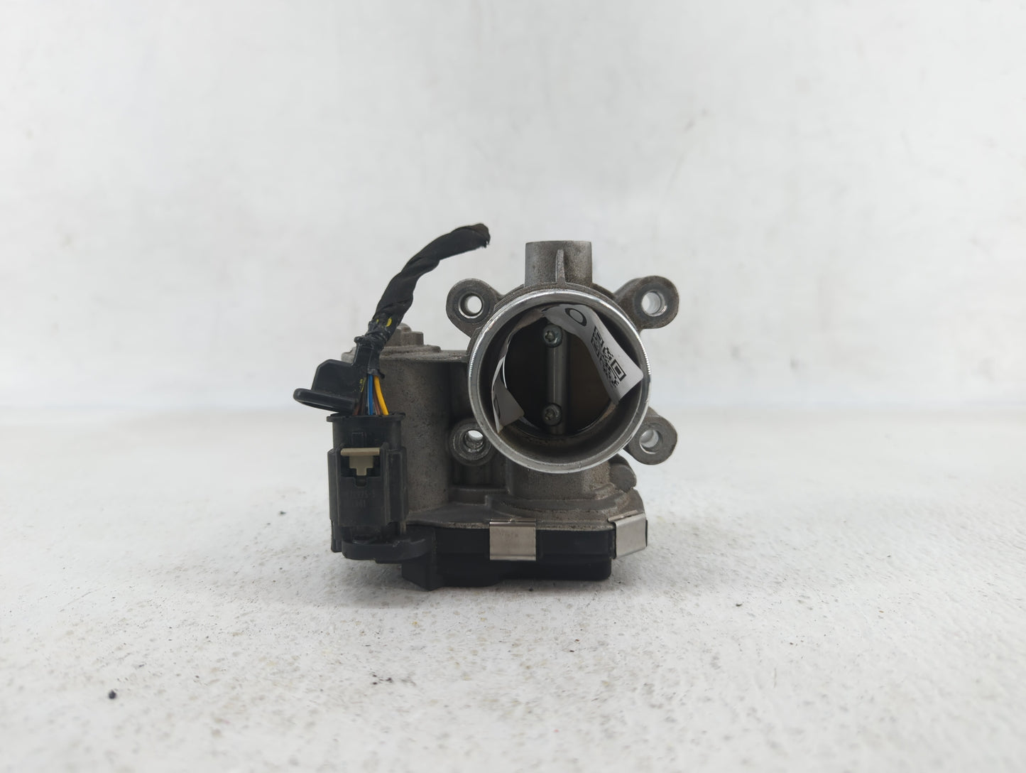 2016-2019 Chevrolet Malibu Throttle Body P/N:12671379AA Fits Fits 2016 2017 2018 2019 OEM Used Auto Parts - Oemusedautoparts