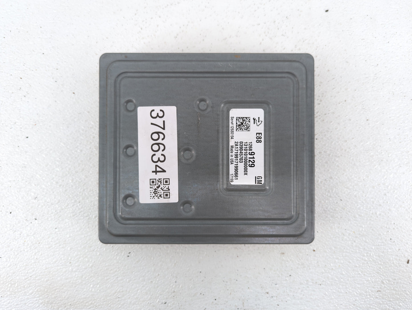 2018-2019 Chevrolet Malibu PCM Engine Control Computer ECU ECM PCU OEM P/N:12699666 12689129, 12694511 Fits Fits 2018 2019 O